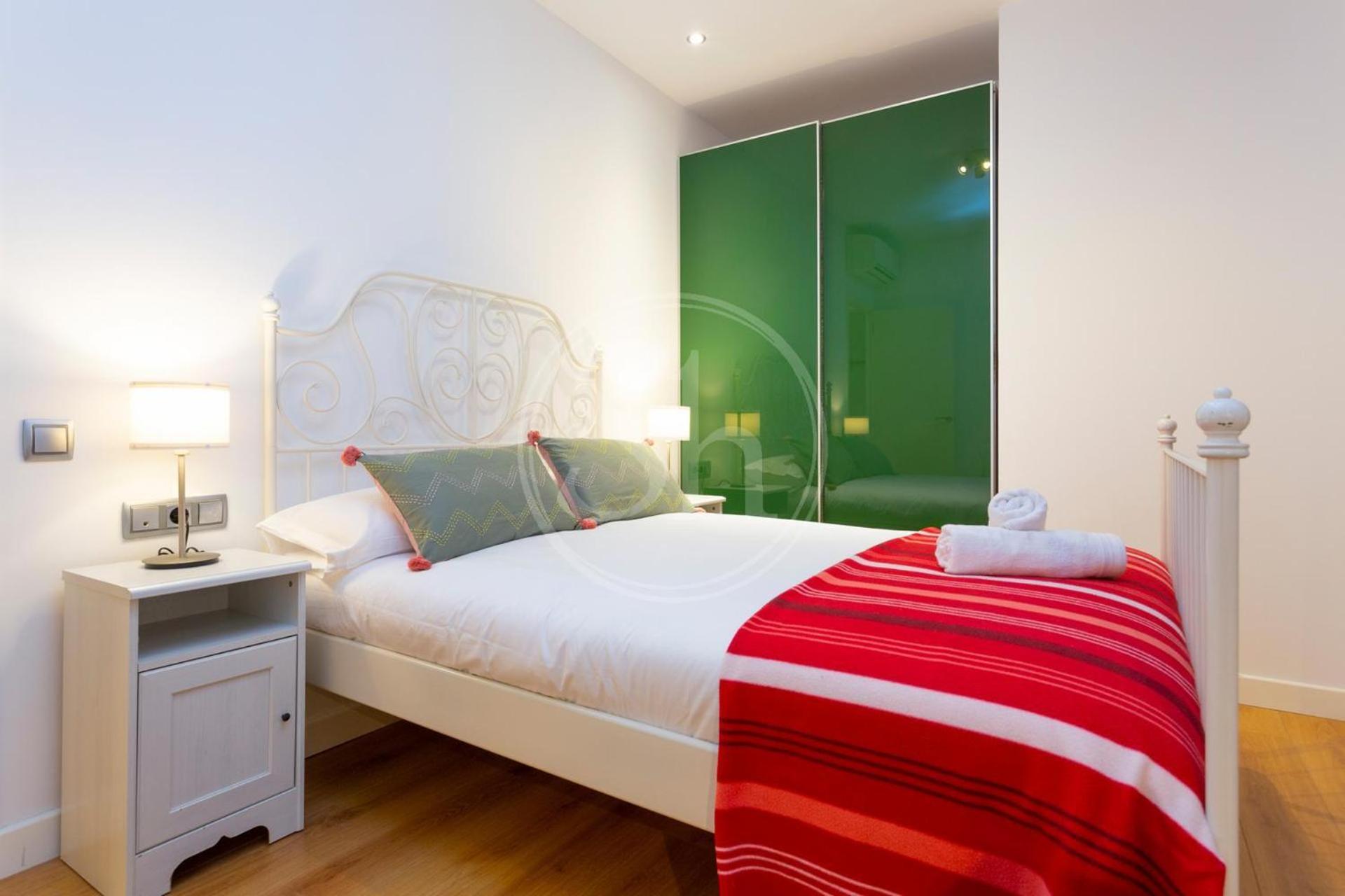 Bonito Apartamento Cerca De La Sagrada Familia Barcelona Exterior foto